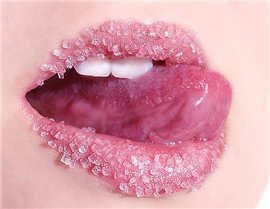 Высохшие губы